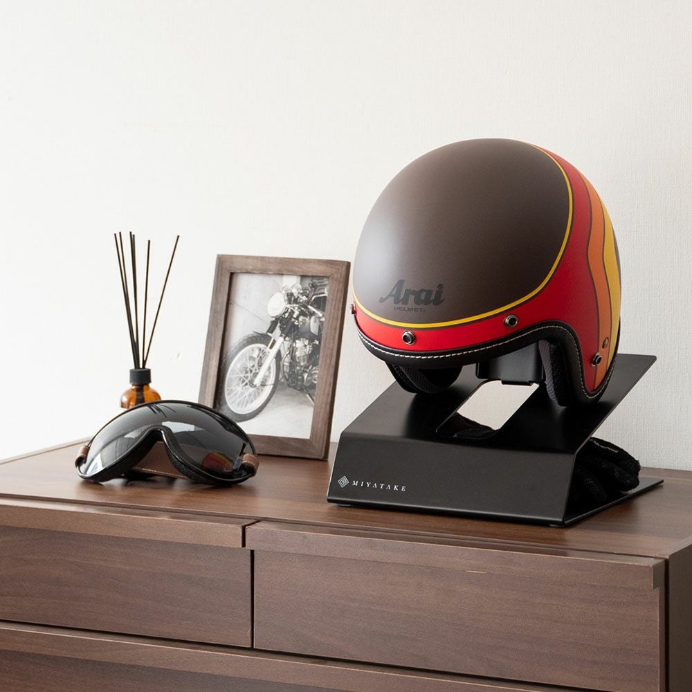 ヘルメットスタンド GALEA ガレア MIYATAKE 品番：HST-100 | 《公式