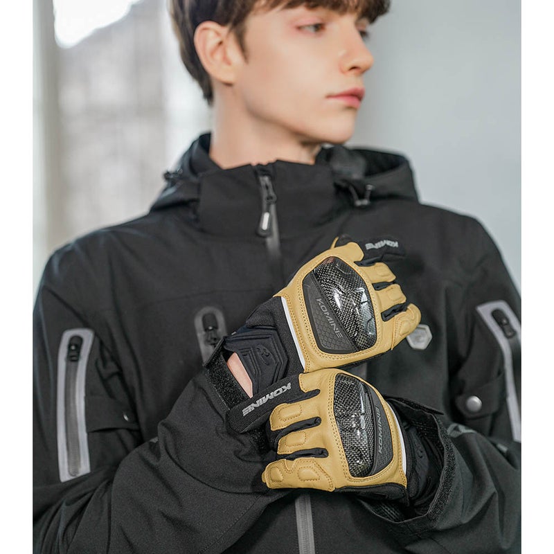 カーボンメッシュグローブ